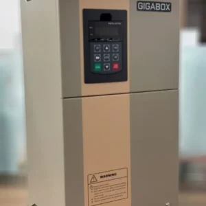 Bien-tan-bom-nang-luong-mat-troi-3-pha-22kW